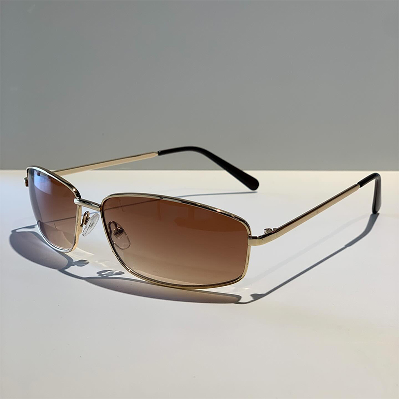 Women's y2k Sunglasses Stylish - Metal Photo Panel のレビューと価格