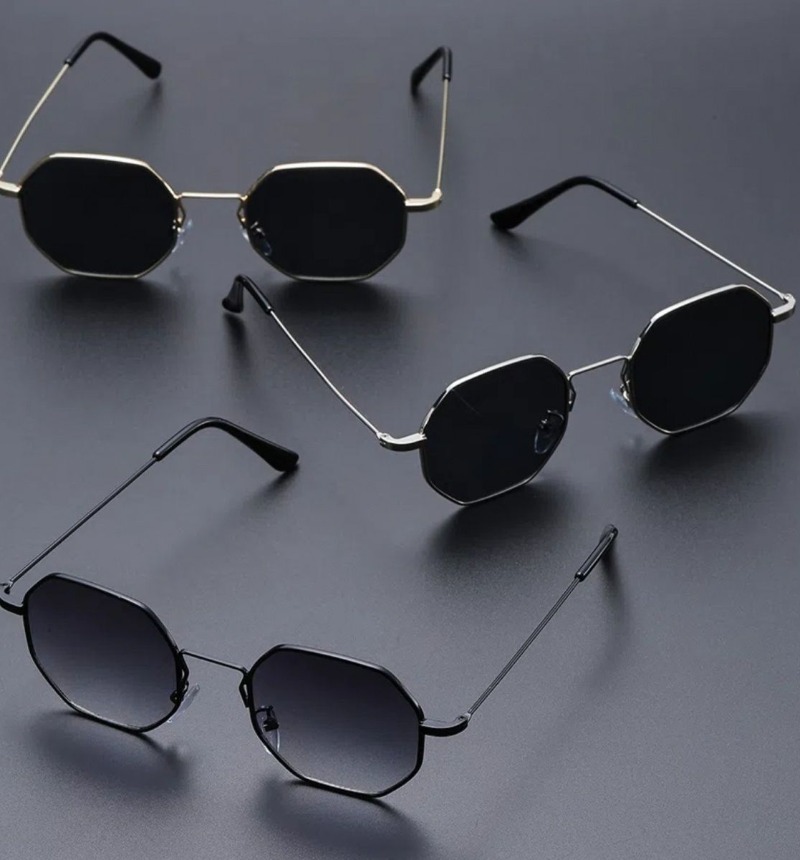 Sexy Small Square Sunglasses W - Metal Photo Panel のレビューと価格