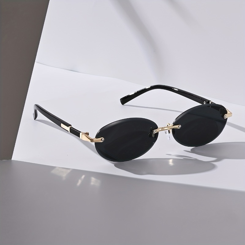 Sexy Small Oval Punk Sunglasse - Metal Photo Panel のレビューと価格